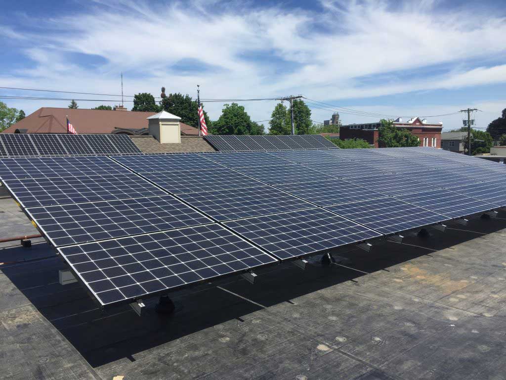 4 Ways Rochester Businesses Can Benefit From Solar Energy