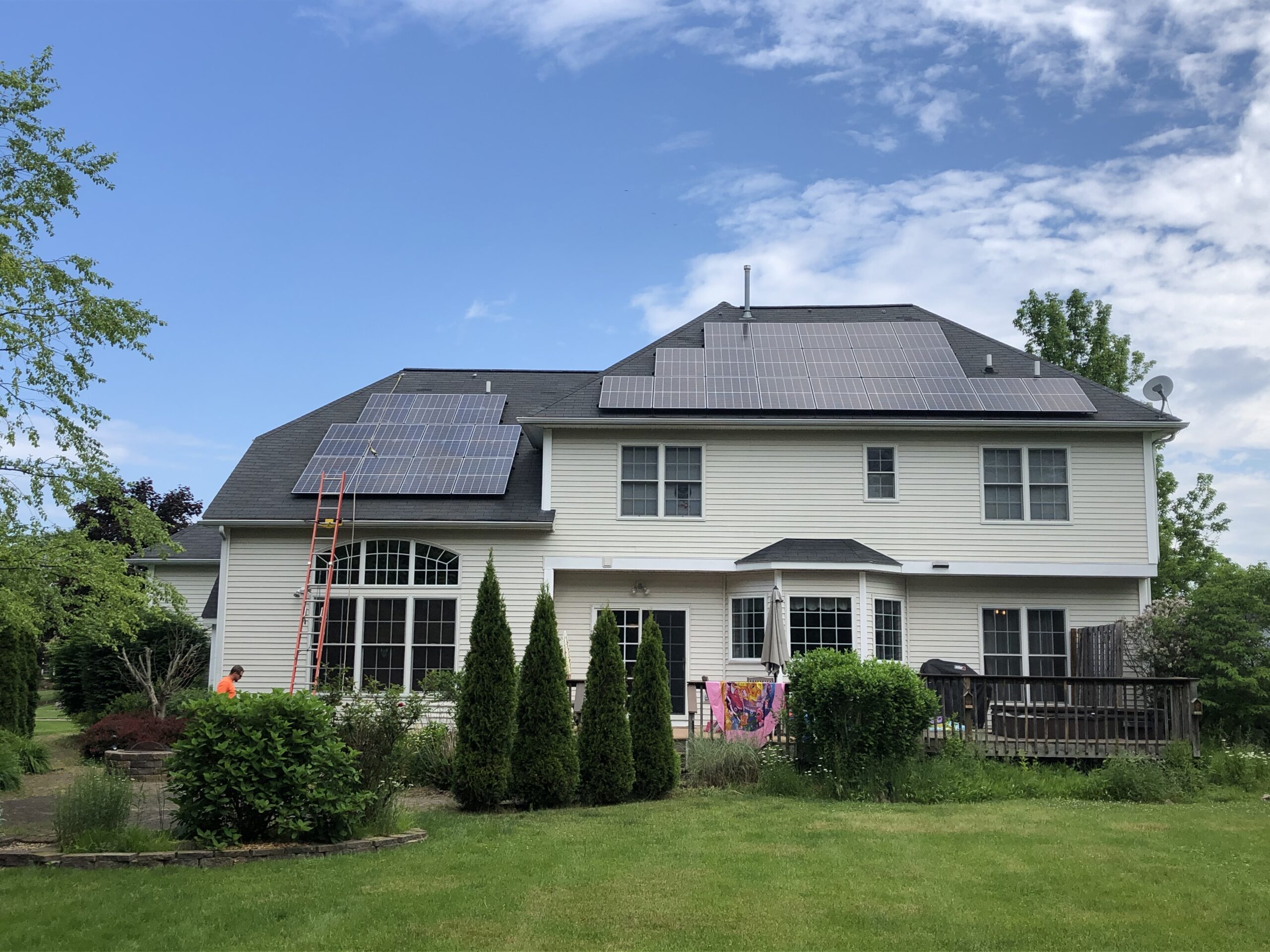 Why Now Is a Great Time to Book a Call With Our Solar Sales Team